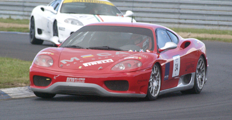 Ferrari Scandinavia Challenge byder på tætte racing-dueller.